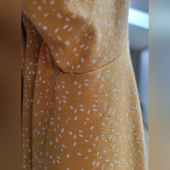 T-shirt skater dress with built-in bra by Uniqlo - Picture 4 of 7